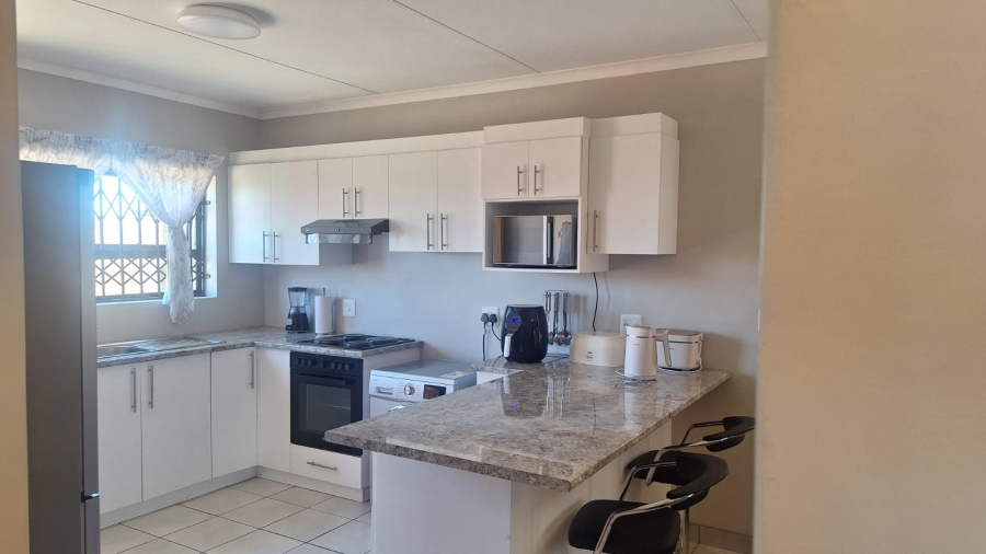 2 Bedroom Property for Sale in Rosemoor Western Cape